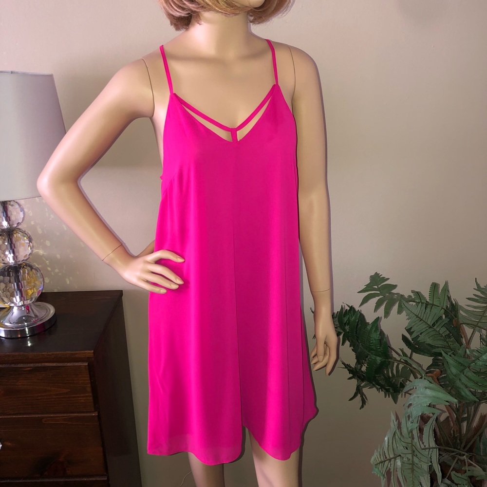 NWOT Doe & Rae Hot Pink Sleeveless Shift Dress